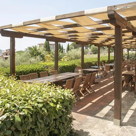 Hotel Hotiday Collection - Massa Alta 3*