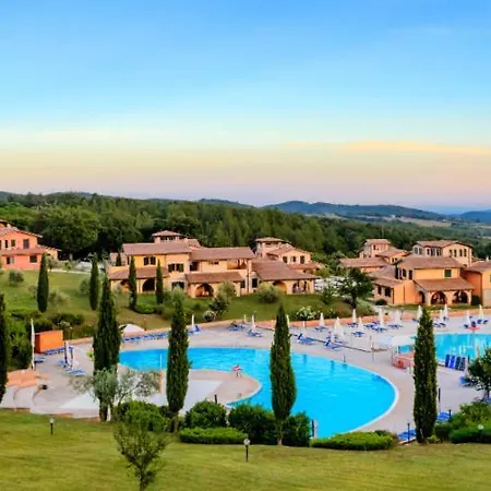 Hotel Hotiday Collection - Massa Alta