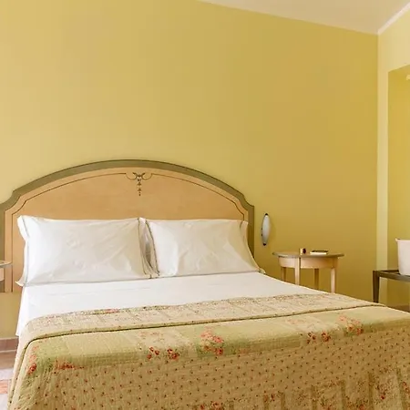 Hotiday Collection - Massa Alta 3* Massa Marittima