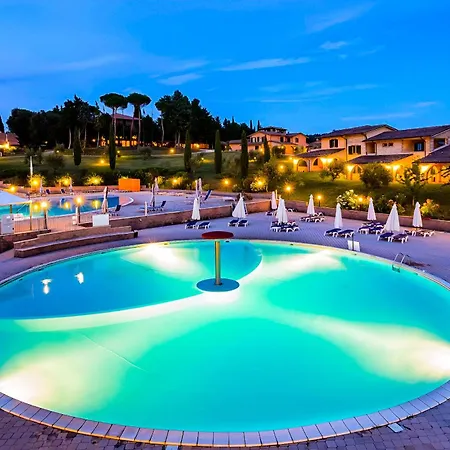 Hotiday Collection - Massa Alta 3* Massa Marittima