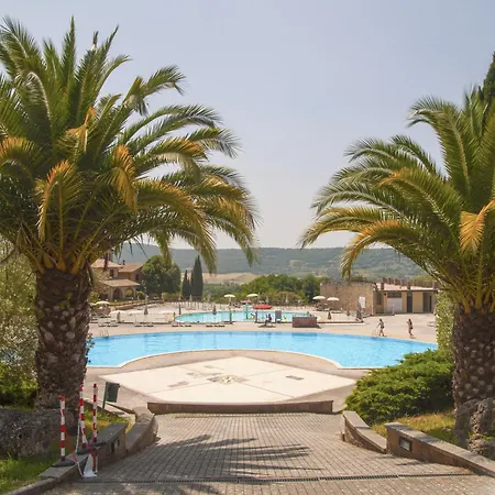 Hotiday Collection - Massa Alta 3*